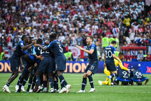 他逐渐在国 他逐渐在国