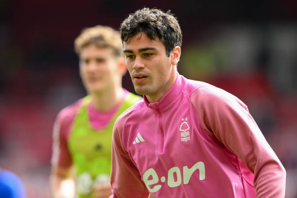 一直以来都 一直以来都