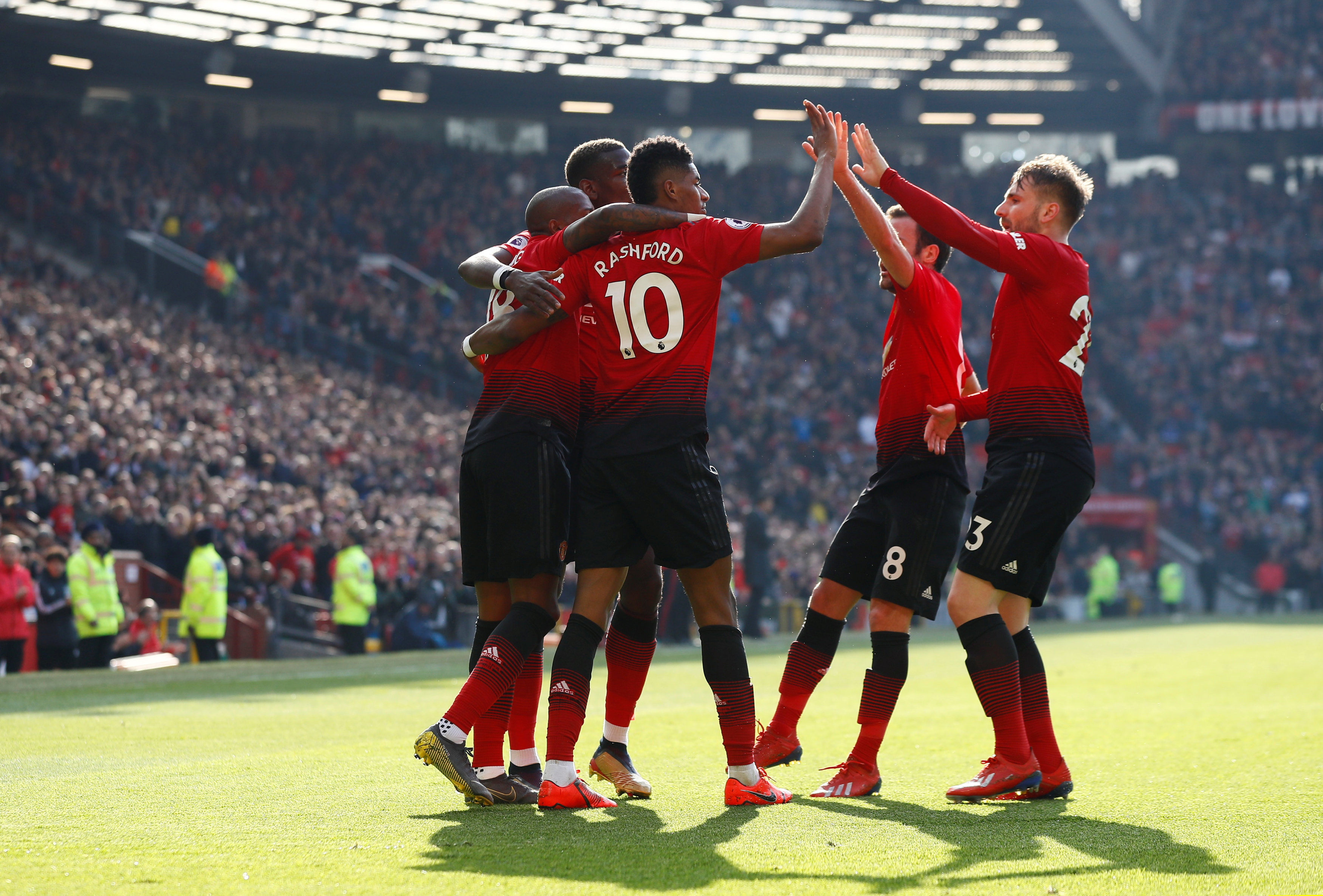 在全社会的 在全社会的