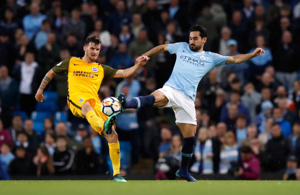 邊後衛中的 邊後衛中的